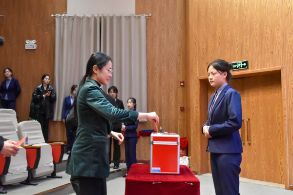 兰州信息科技学院第四次学代会顺利召开