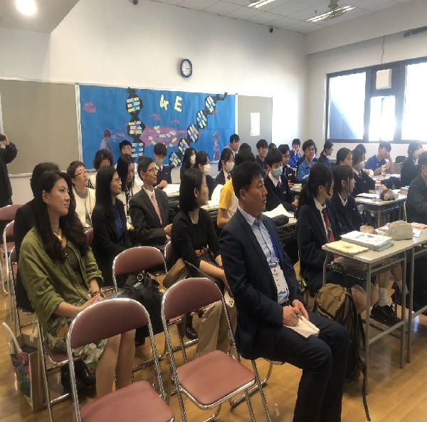 上海民办中小学校长访问香港培正中学、东华三院黄笏南中学